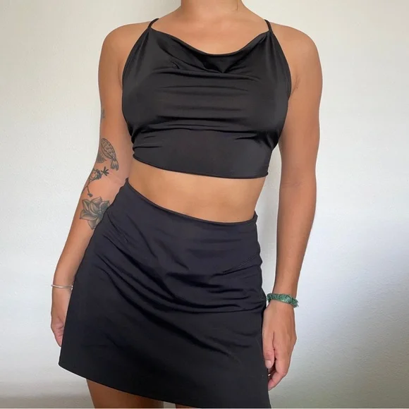 Urban Outfitters Cropped Cowl Neck Strappy Top SMALL - Picture 2 of 8